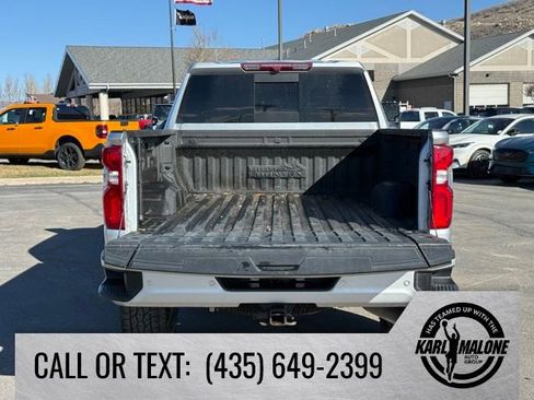 Used 2022 Chevrolet Silverado 3500 High Country w/ Safety Package II image 6