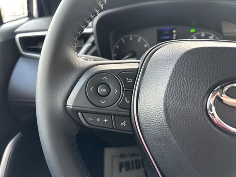 Certified 2024 Toyota Corolla Cross SE image 22