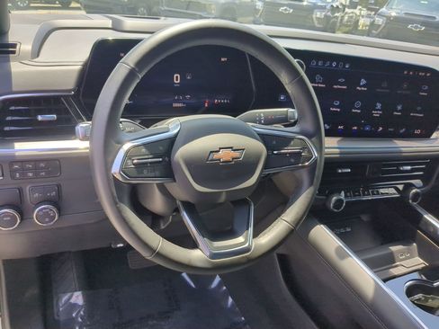 Used 2025 Chevrolet Tahoe LT RWD image 18
