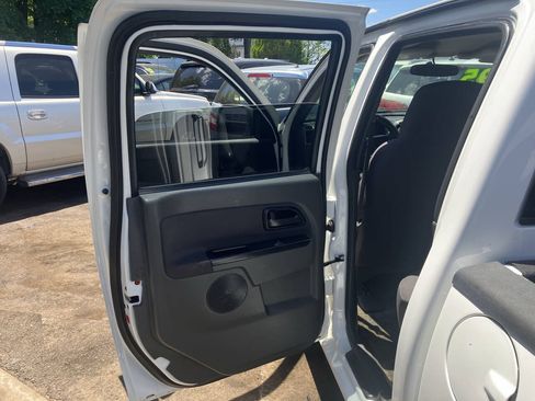 Used 2006 Chevrolet Colorado LT w/ LT Preferred Equipment Group RWD image 17