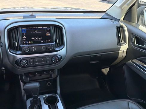 Used 2020 Chevrolet Colorado LT w/ LT Convenience Package image 27