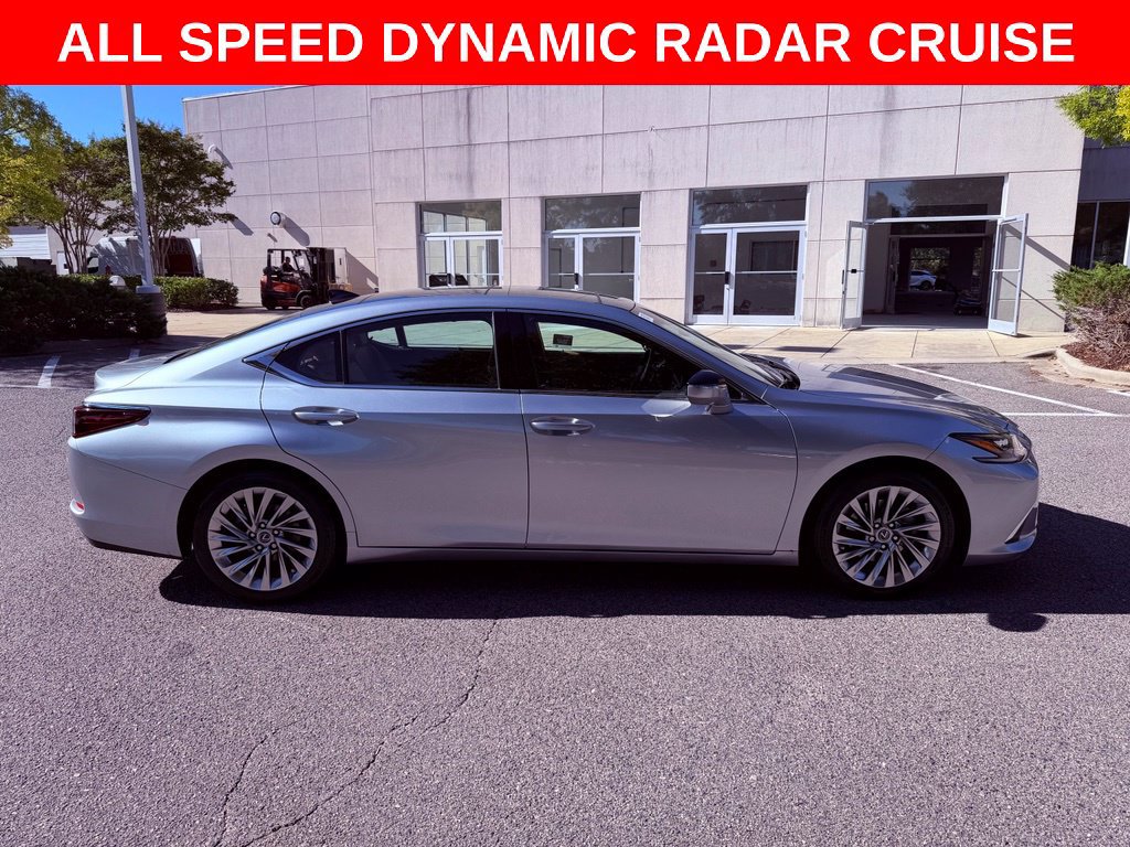 Certified 2022 Lexus ES 350 Ultra Luxury w/ Accessory Package FWD image 8