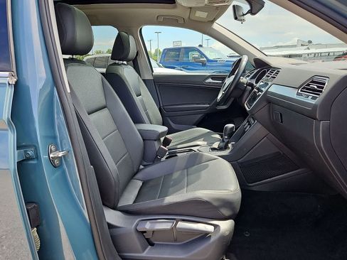 Used 2019 Volkswagen Tiguan SE FWD image 33