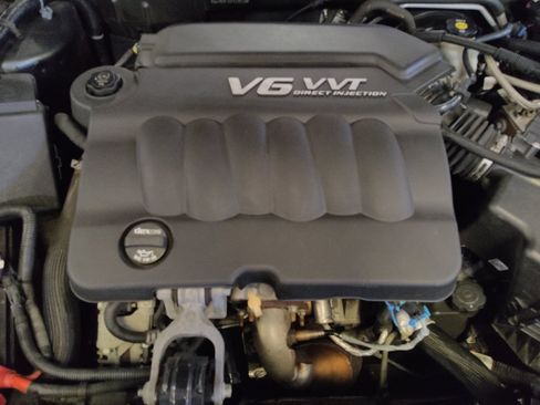 Used 2014 Chevrolet Impala LT w/ LT Sunroof Package image 30