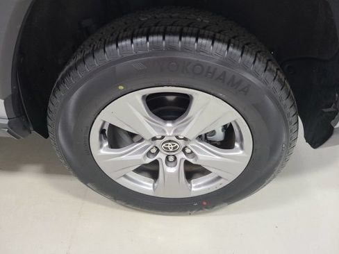 Certified 2023 Toyota RAV4 XLE AWD/4WD image 39
