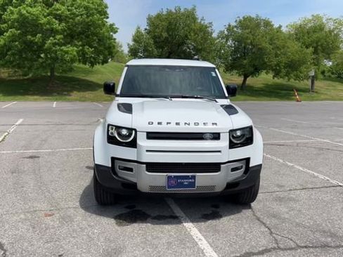Used 2025 Land Rover Defender 110 S AWD/4WD image 49