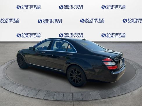 Used 2007 Mercedes-Benz S 550 4MATIC image 4