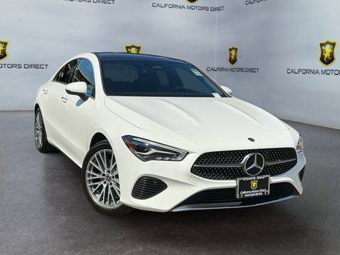 Used 2025 Mercedes-Benz CLA 250 4MATIC Coupe image 3