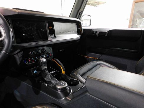 Used 2024 Ford Bronco Badlands image 72