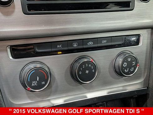 Used 2015 Volkswagen Golf TDI S FWD image 22