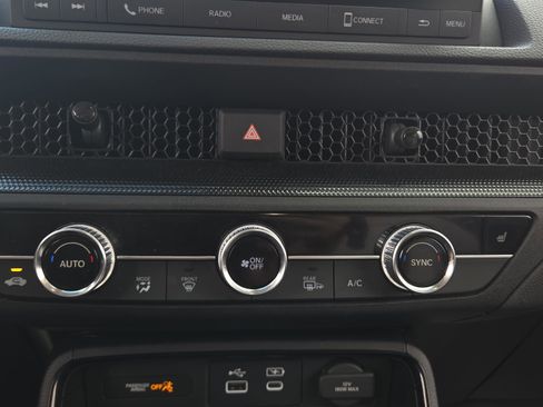 Used 2024 Honda CR-V EX image 31