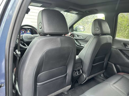 Certified 2025 Chevrolet Equinox RS w/ Safety and Technology Package FWD image 16