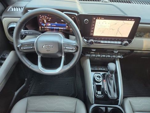 Used 2026 Chevrolet Colorado ZR2 image 30