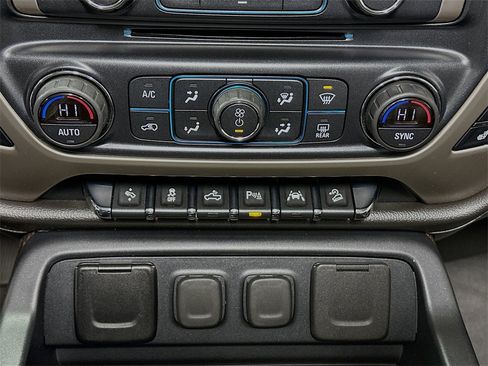 Used 2018 GMC Sierra 1500 Denali w/ LPO, Protection Package image 17