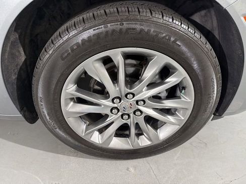 Used 2023 Buick Enclave Avenir w/ Avenir Technology Package AWD/4WD image 16