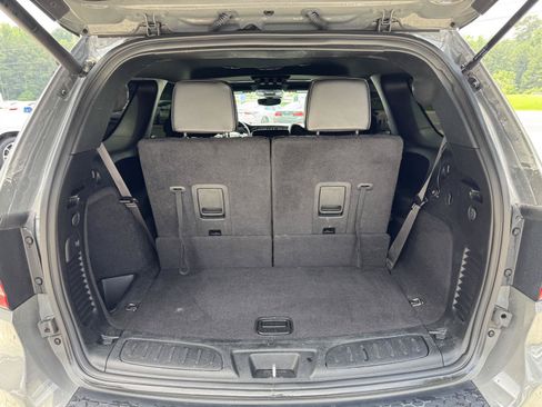 Used 2023 Dodge Durango R/T AWD/4WD image 13