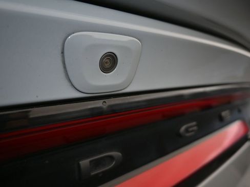 Used 2022 Dodge Charger SRT Hellcat image 36