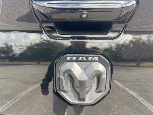 Certified 2022 RAM 2500 Big Horn w/ Night Edition image 57