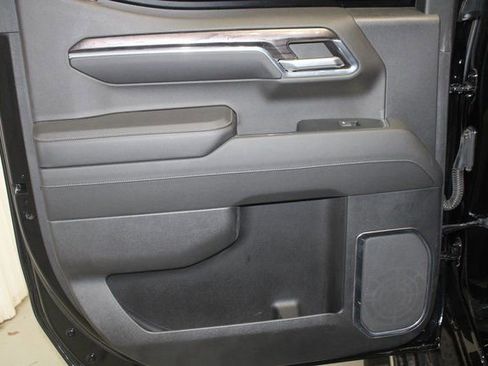 Used 2023 Chevrolet Silverado 1500 LTZ w/ Technology Package image 15