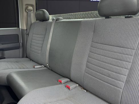 Used 2007 Dodge Ram 1500 Truck ST w/ Special Edition Group image 19