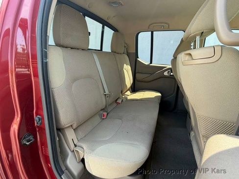 Used 2014 Nissan Frontier SV RWD image 15