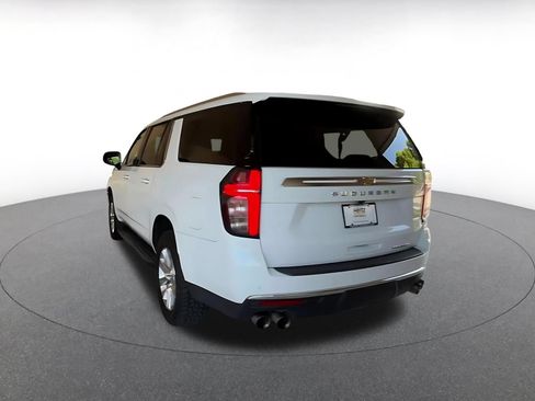 Used 2023 Chevrolet Suburban Premier RWD image 11