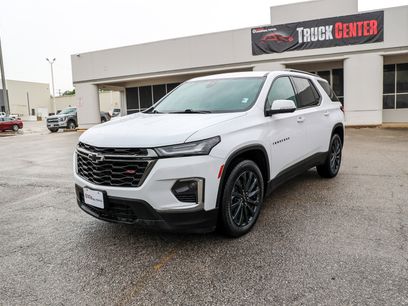 Used 2023 Chevrolet Traverse RS
