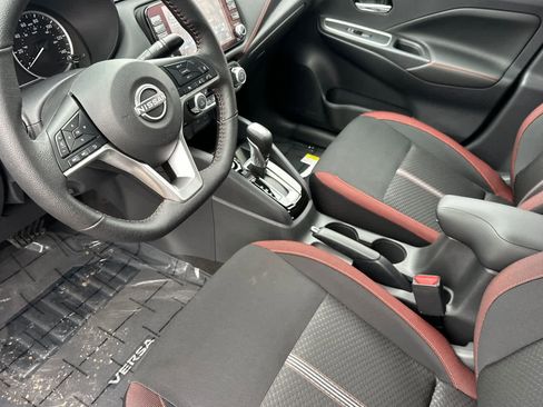 New 2025 Nissan Versa SR w/ Trunk Package image 11