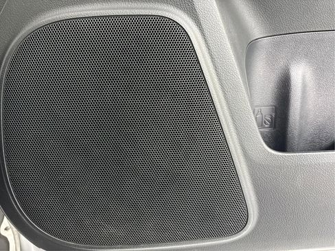 Used 2019 Toyota 4Runner TRD Off-Road Premium image 40