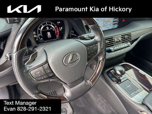 Used 2018 Lexus LS 500 AWD w/ Interior Upgrade Package image 23
