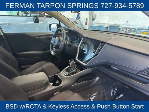 Used 2025 Subaru Outback Premium AWD/4WD image 6