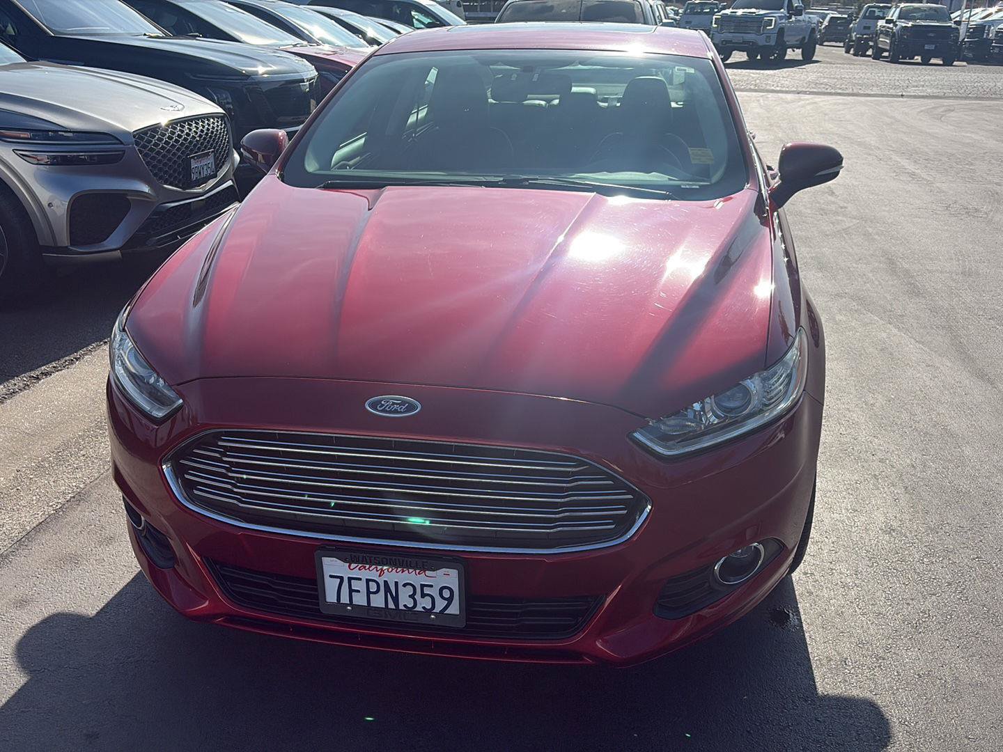 Used 2014 Ford Fusion SE w/ Equipment Group 502A FWD image 2