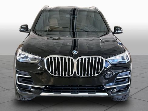 Used 2023 BMW X5 xDrive40i AWD/4WD image 3