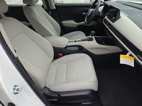 Used 2023 Honda HR-V LX image 15