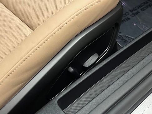 Used 2024 Porsche 911 Carrera S image 38