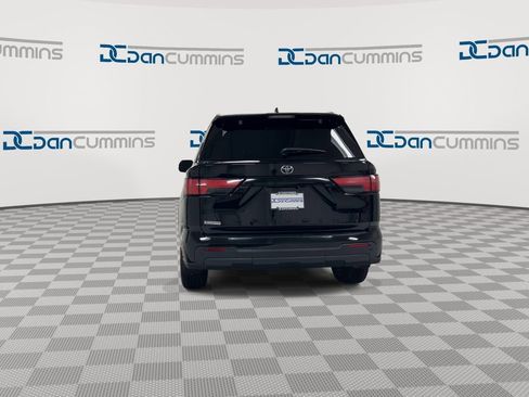 Used 2024 Toyota Sequoia SR5 w/ SR5 Premium Package image 7