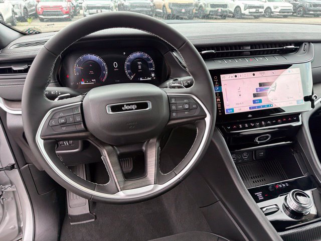New 2026 Jeep Grand Cherokee Altitude AWD/4WD image 14