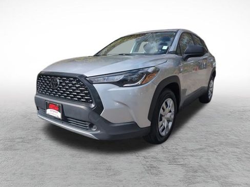 Certified 2023 Toyota Corolla Cross L image 31