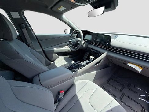 Certified 2026 Hyundai Elantra Sport FWD image 26