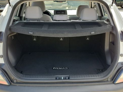 Used 2023 Hyundai Kona SEL AWD/4WD image 12