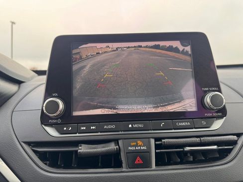 Used 2021 Nissan Altima 2.5 SV image 38