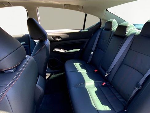 New 2025 Nissan Altima 2.5 SR w/ SR Premium Package image 12