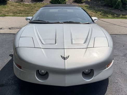 Used 1997 Pontiac Firebird Trans Am RWD image 21