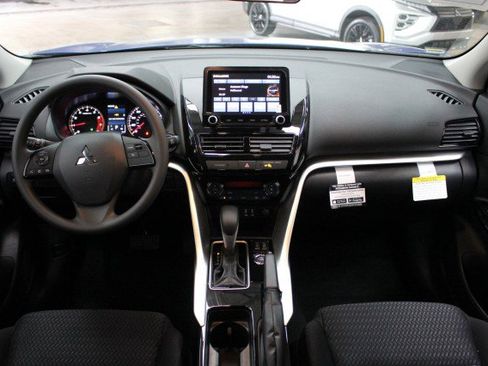 New 2026 Mitsubishi Eclipse Cross LE image 20