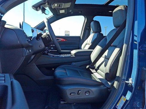 New 2026 Chevrolet Traverse RS w/ LPO, Floor Liner Package image 6