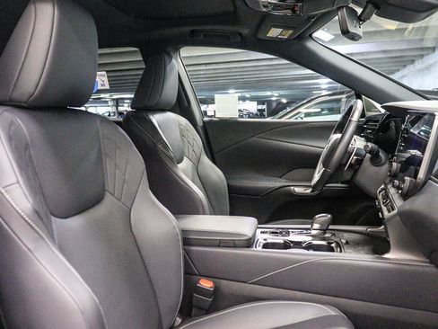 Used 2024 Lexus RX 350 Premium w/ Accessory Package (Z1) FWD image 17