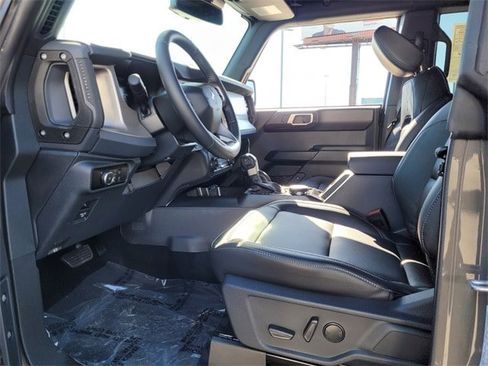 New 2025 Ford Bronco Outer Banks w/ Sasquatch Package image 37