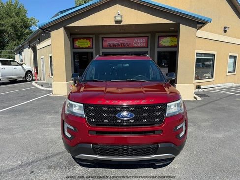 Used 2016 Ford Explorer XLT AWD/4WD image 2
