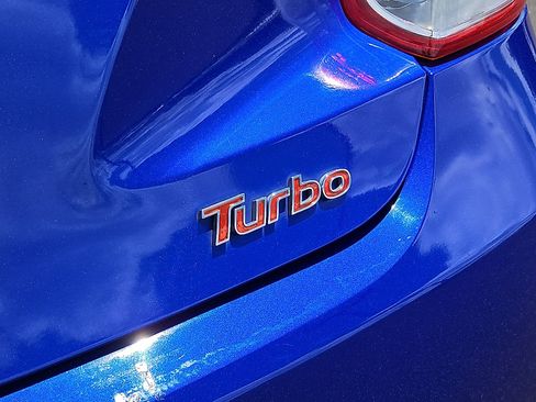 Used 2014 Hyundai Veloster Turbo FWD image 30