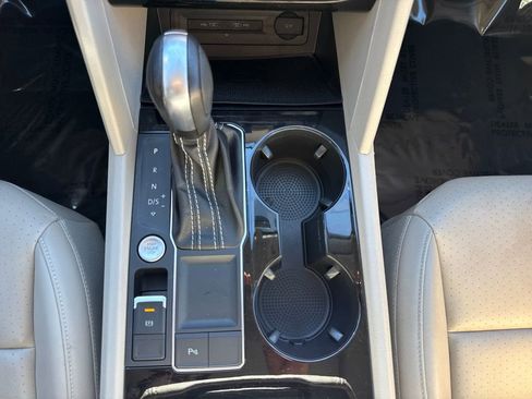 Used 2021 Volkswagen Atlas SEL image 21